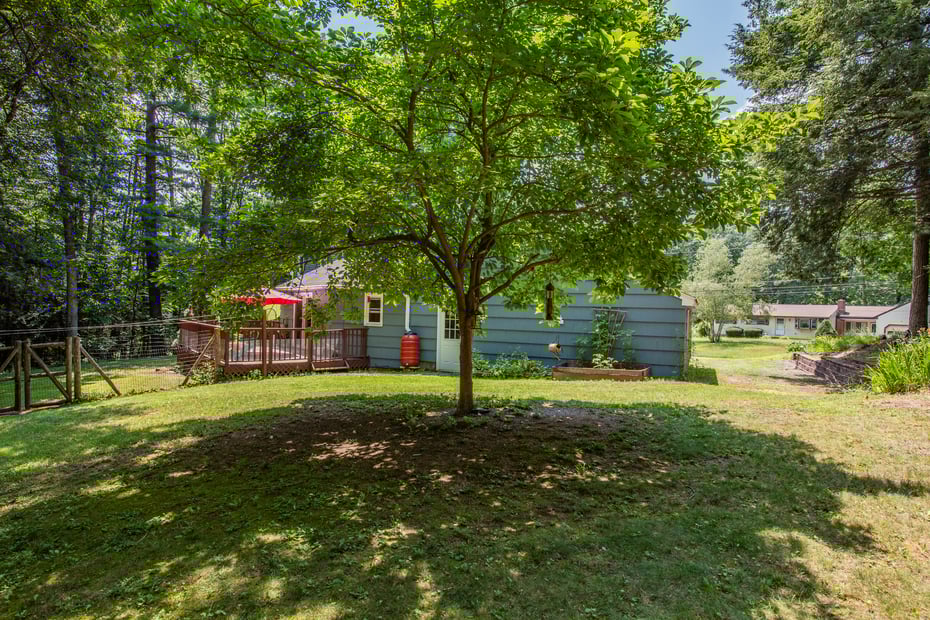 51 Fernwood Drive Photo 26