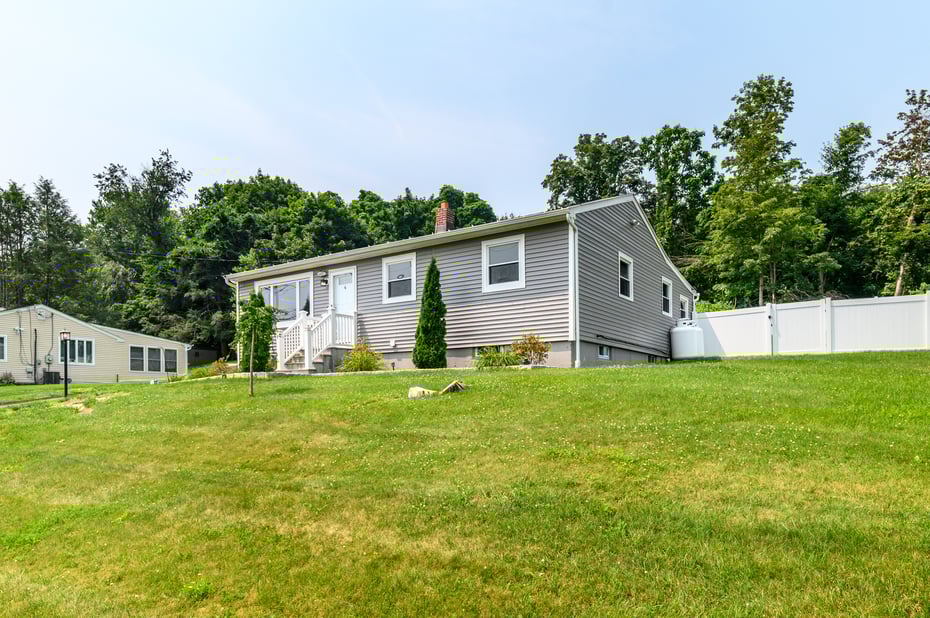 3 Henso Drive Photo 2