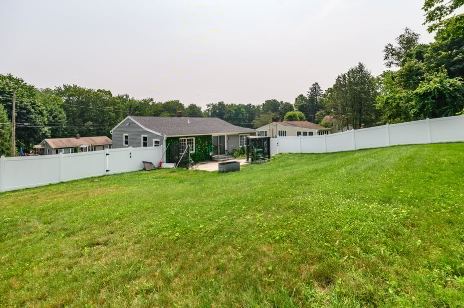 3 Henso Drive Photo 23