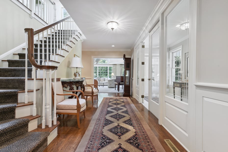 16 Montauk Avenue Photo 3