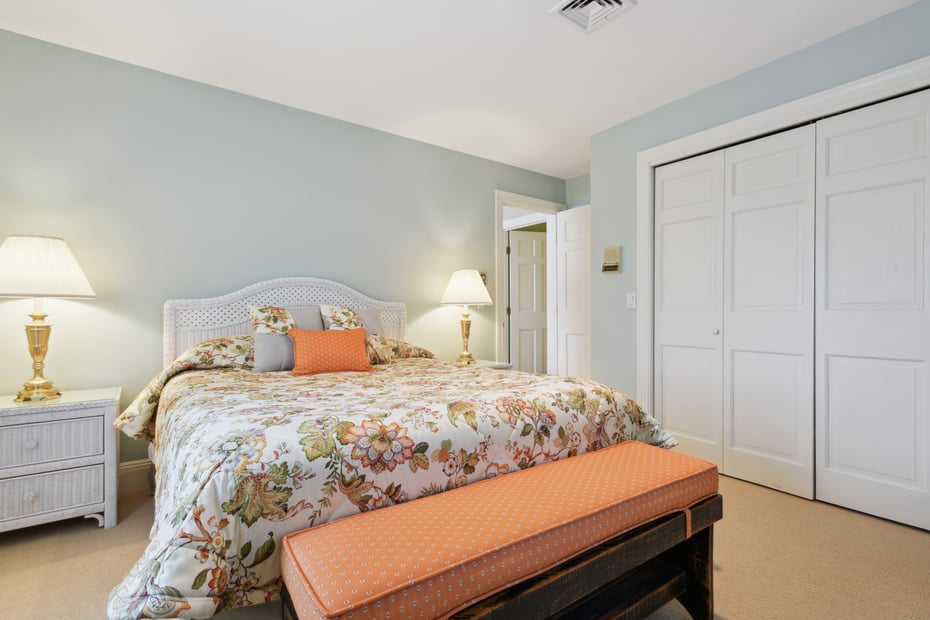 16 Montauk Avenue Photo 33