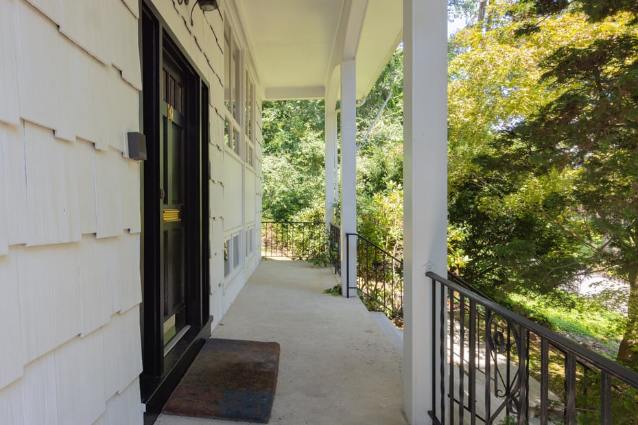 10 Rockledge Road Photo 4