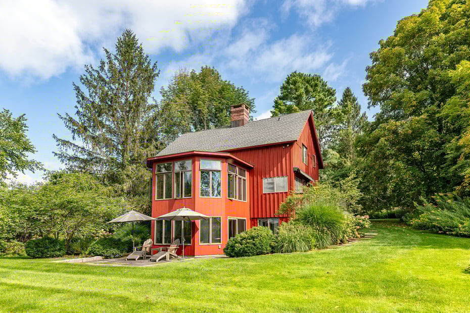 235 Wells Hill Road Photo 2