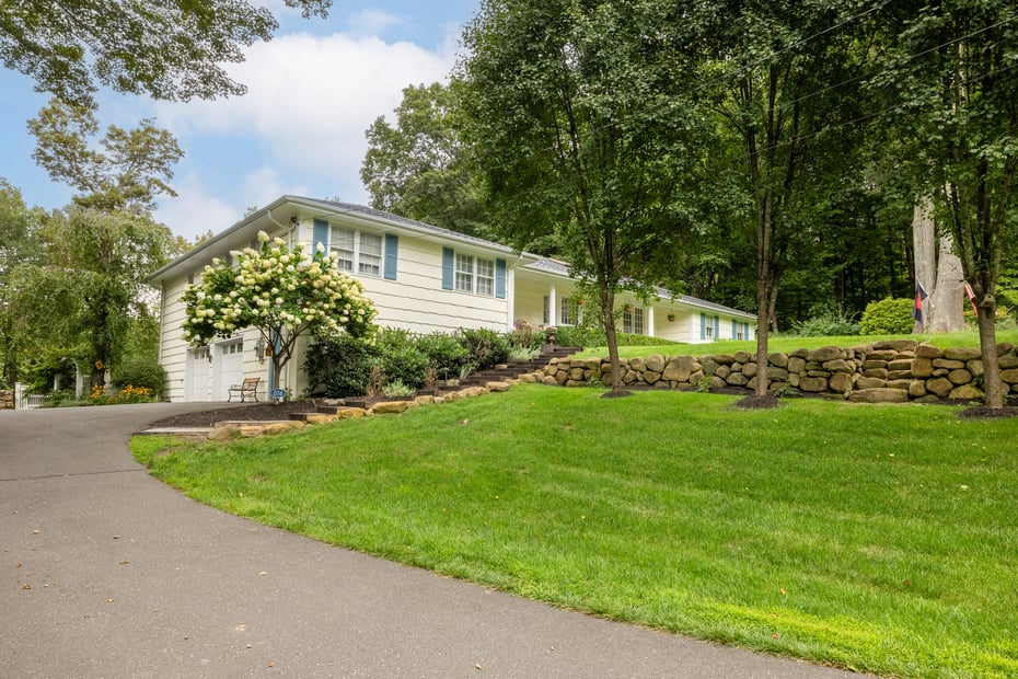 206 Mimosa Circle Photo 1