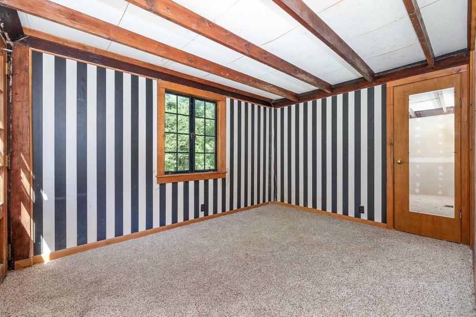 366 Litchfield Road Photo 22