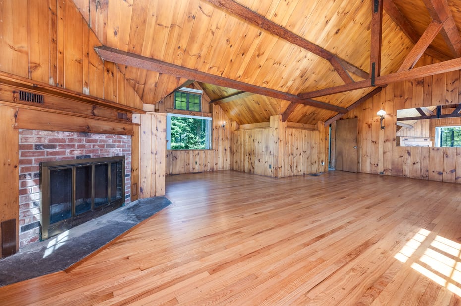 366 Litchfield Road Photo 12