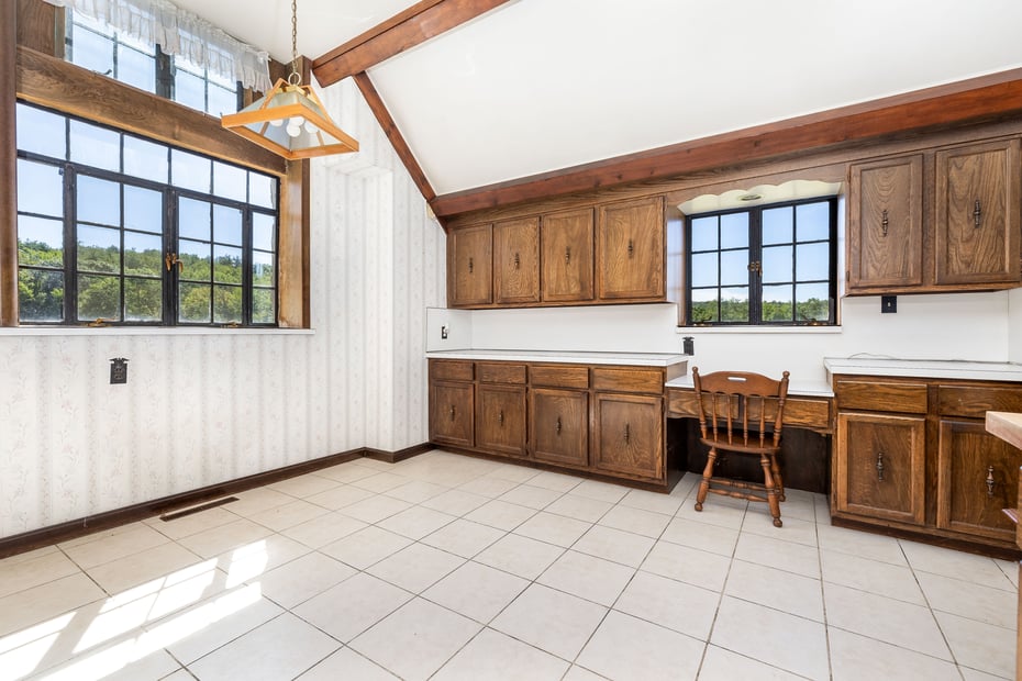 366 Litchfield Road Photo 15