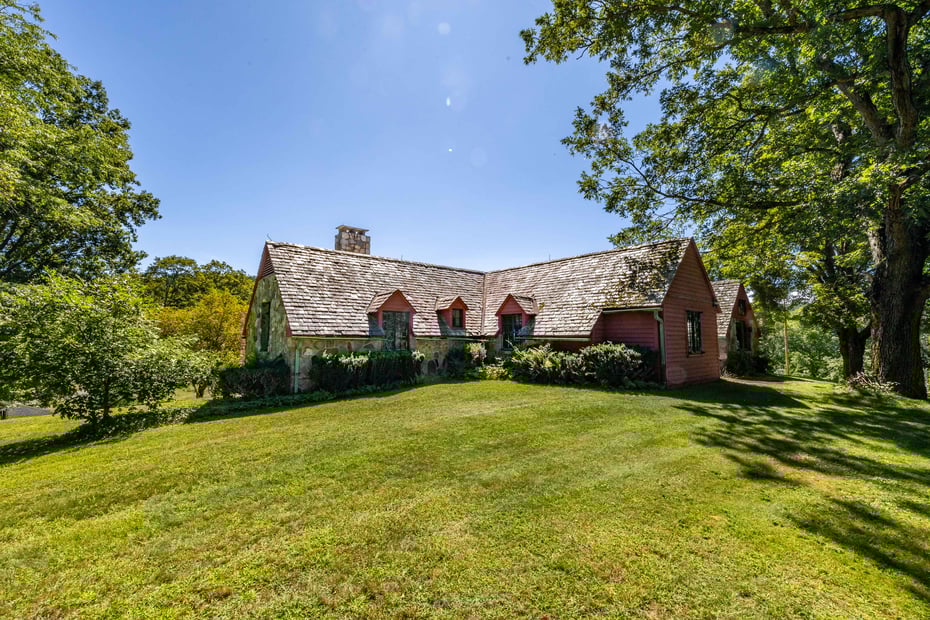 366 Litchfield Road Photo 25