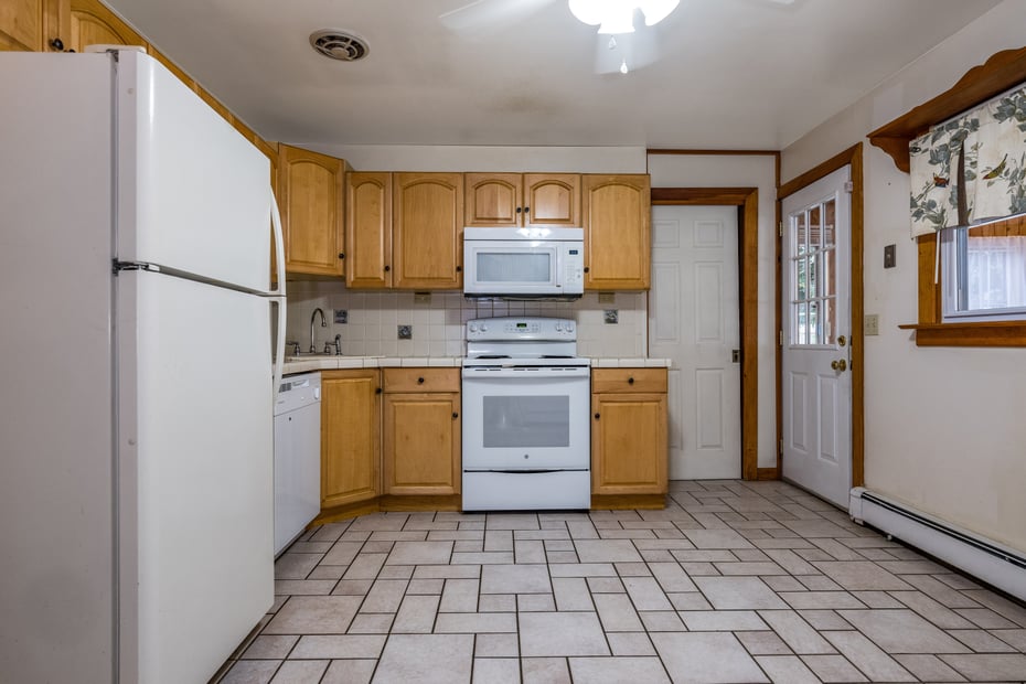 12 Park Drive Photo 14