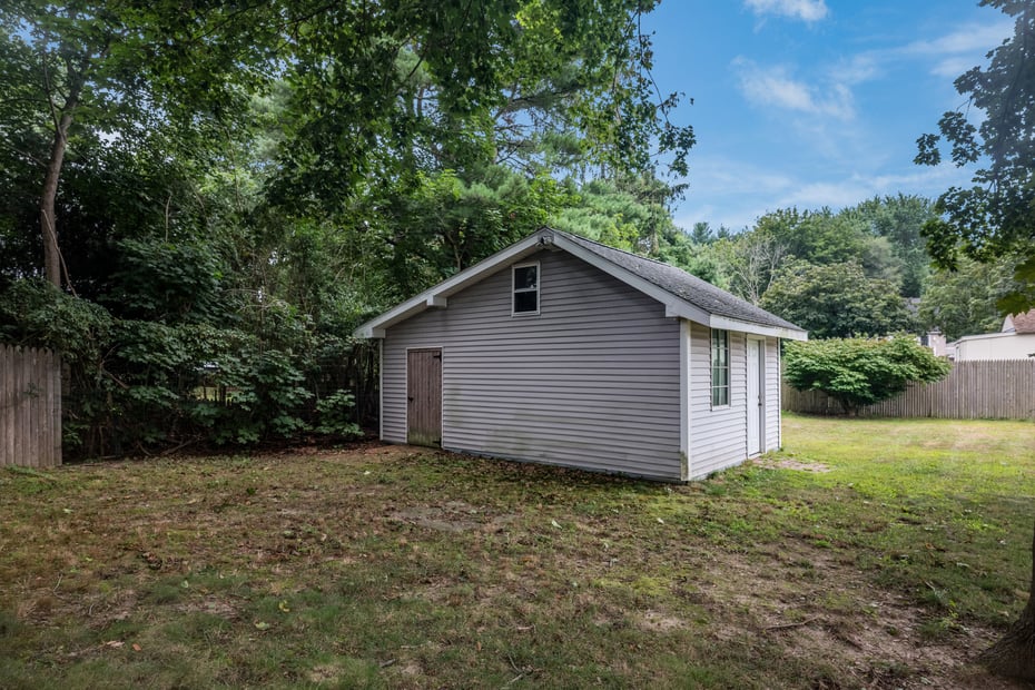 12 Park Drive Photo 26