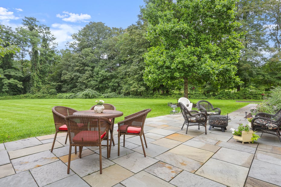 580 Ridgebury Road Photo 31