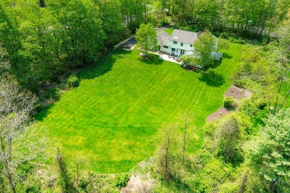 580 Ridgebury Road Photo 34