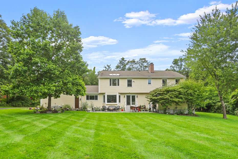 580 Ridgebury Road Photo 29