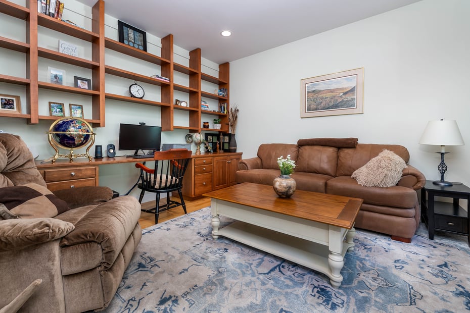 9 Canterbury Court Photo 23