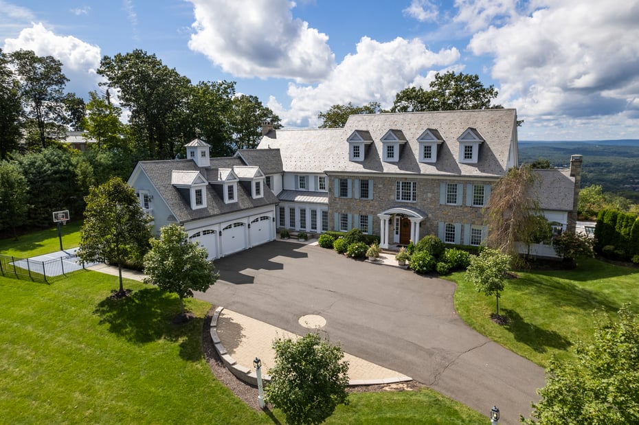 45 Deercliff Road Photo 1