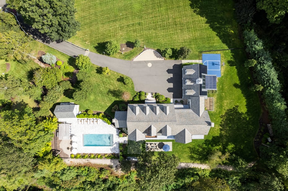 45 Deercliff Road Photo 2