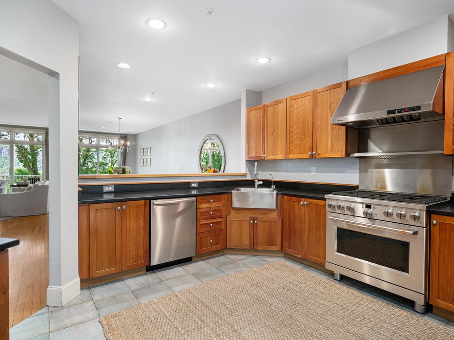 7 Riverpointe Road Photo 15