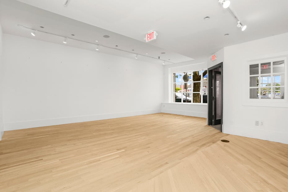 21 South Avenue Photo 8