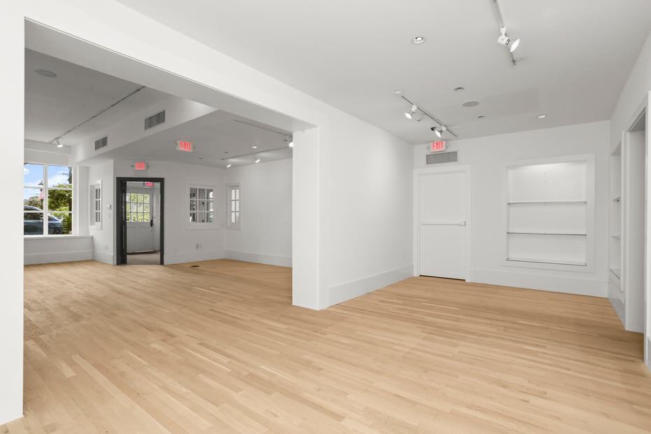 21 South Avenue Photo 9