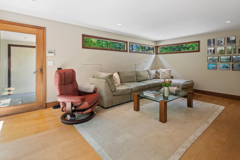 296 Frogtown Road Photo 20