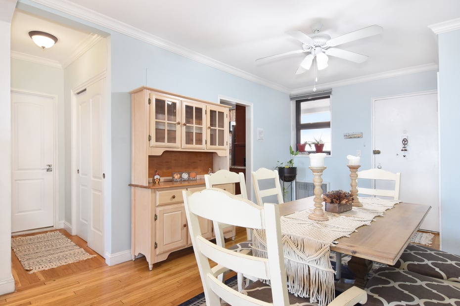315 King Street #6G Photo 6