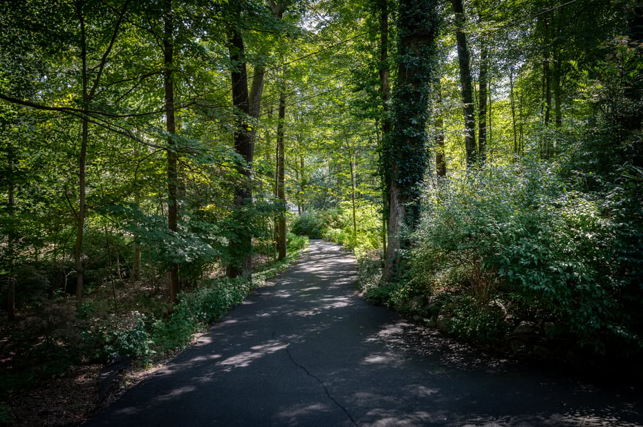 24 Twin Hills Road Photo 36