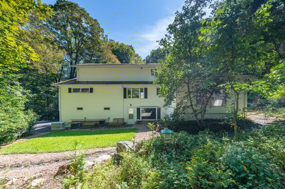 24 Twin Hills Road Photo 37