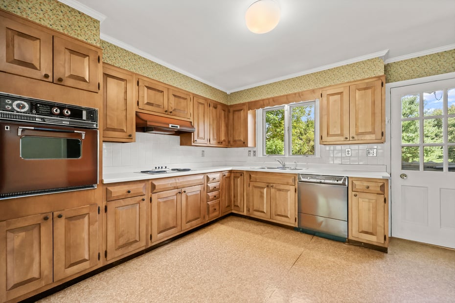 270 Umpawaug Road Photo 7