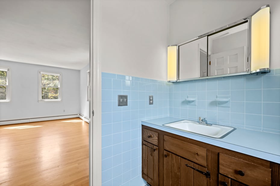 270 Umpawaug Road Photo 18