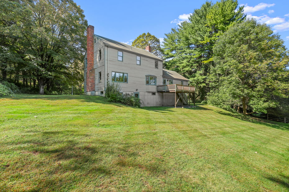 270 Umpawaug Road Photo 29