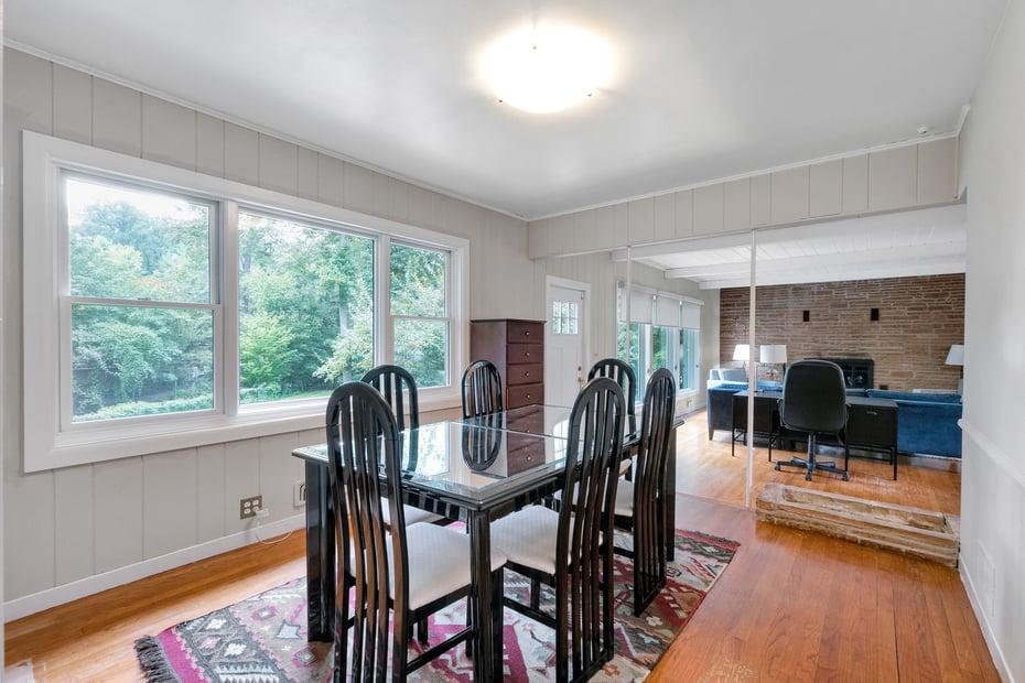 330 Wilmot Road Photo 14