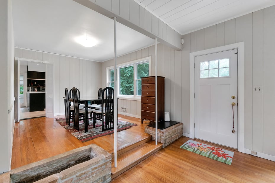330 Wilmot Road Photo 24
