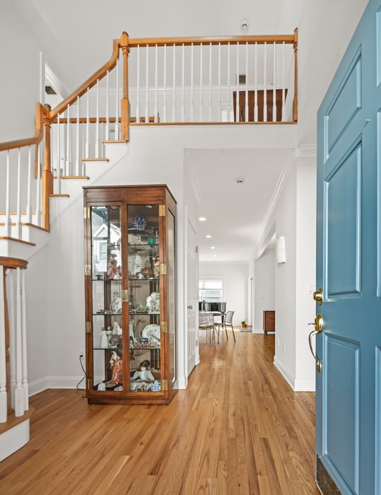 95 Forest Street Photo 4