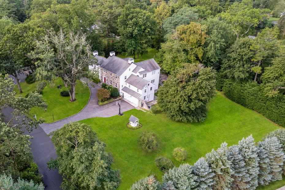 4 Adams Place Photo 32