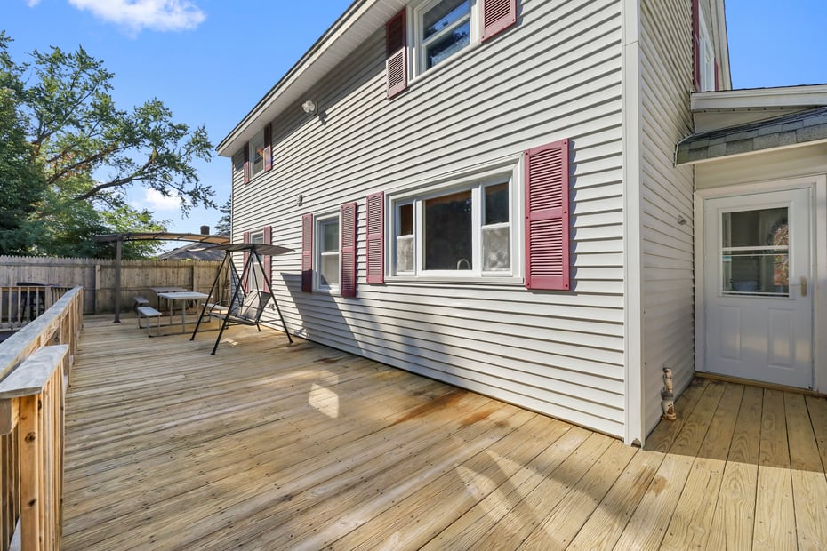 328 Benedict Rd Photo 37