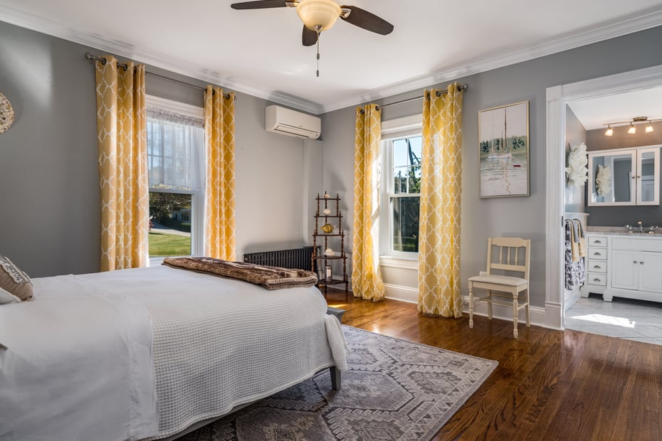 10 Circle Avenue Photo 33