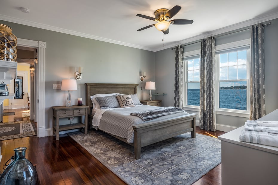 10 Circle Avenue Photo 28