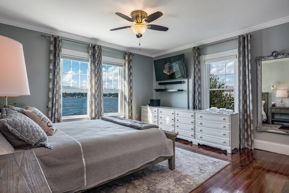 10 Circle Avenue Photo 29