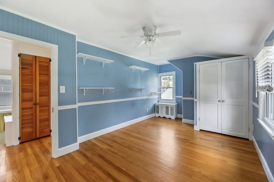 142 Jason St Photo 28