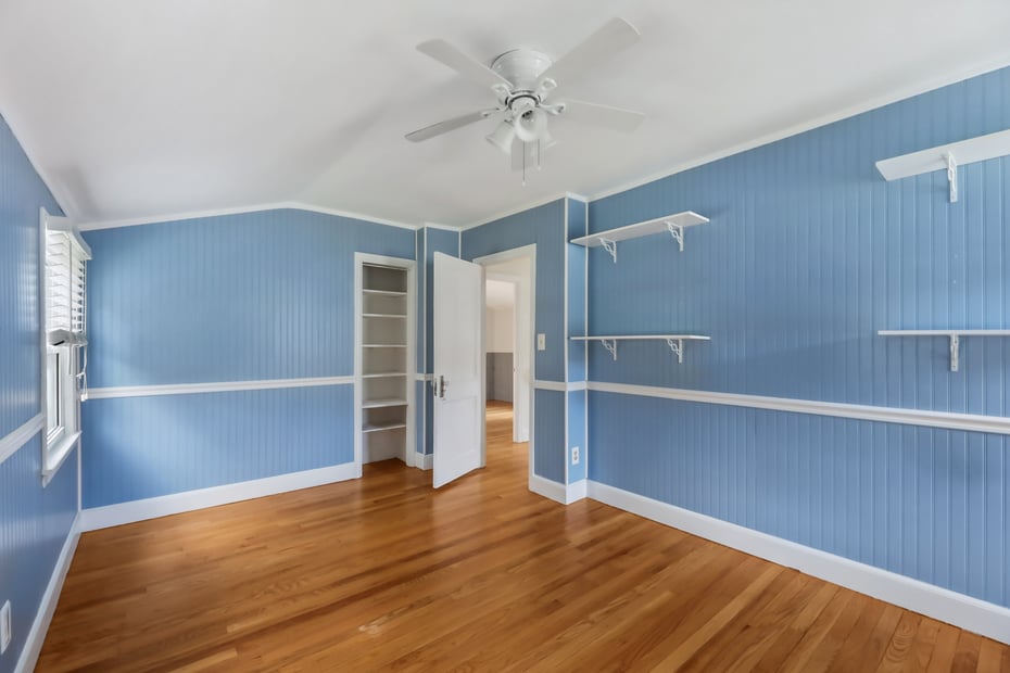 142 Jason St Photo 29
