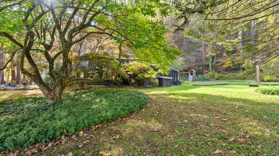 216 Undermountain Rd Photo 19