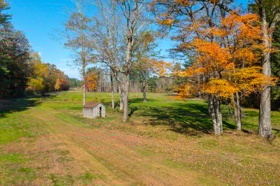 685 South Egremont Rd Photo 8