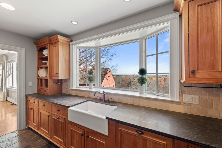 180 Westledge Road Photo 8