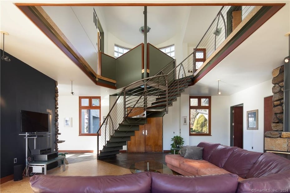 27 Ridge Road Photo 8