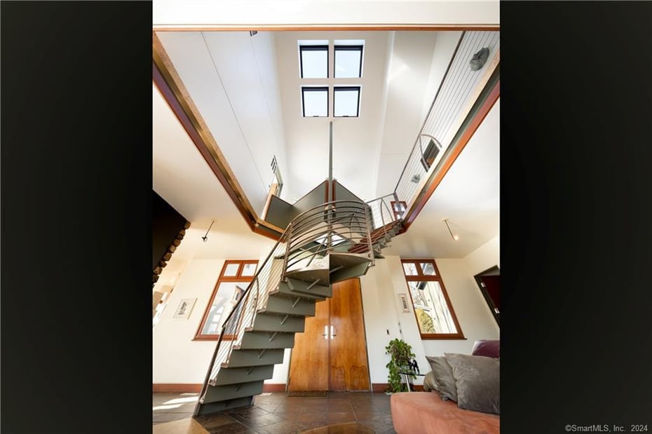 27 Ridge Road Photo 9