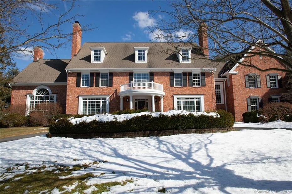 4 Ridgebury Road Photo 1