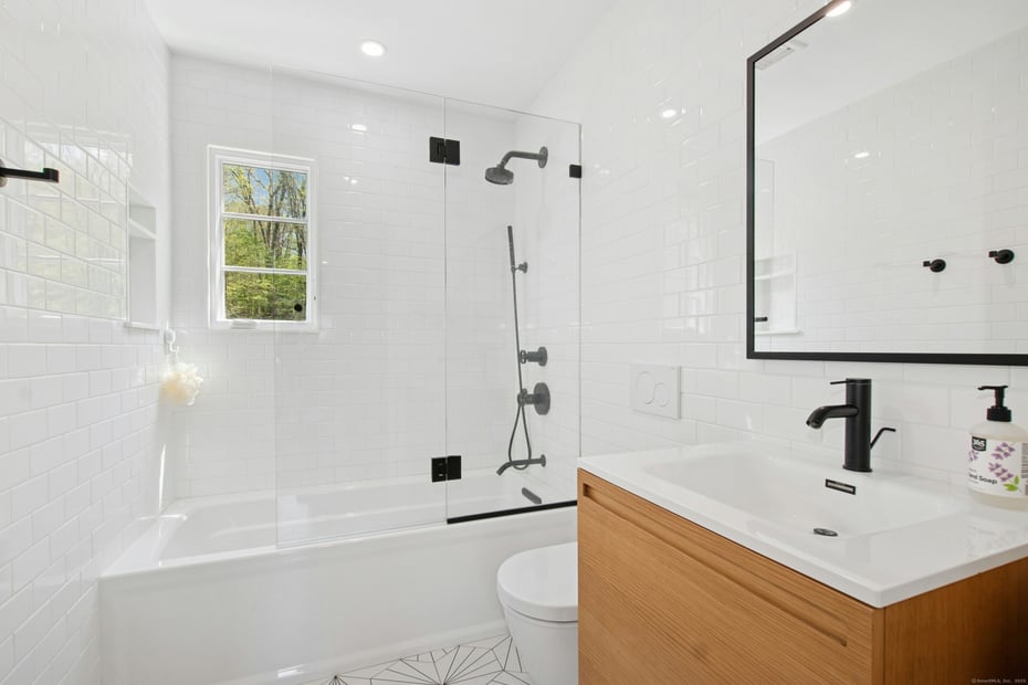 7 Messex Lane Photo 23