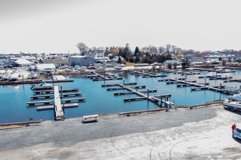 54 Old Boston Post Road Photo 6