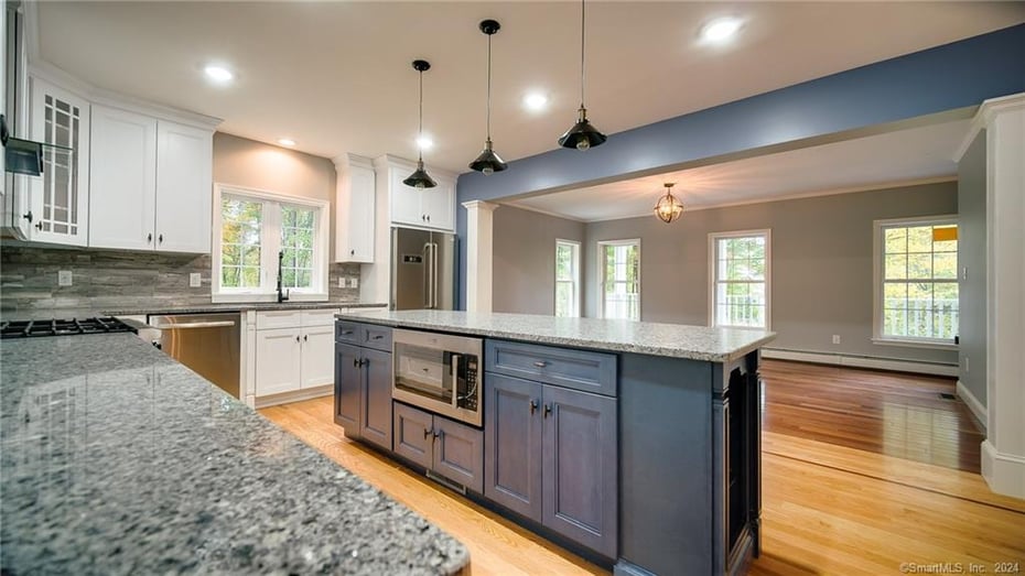 13 Cranberry Meadow Lane Photo 22