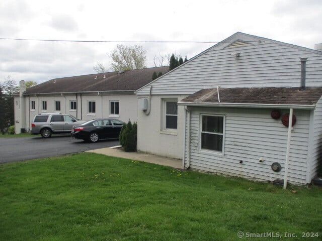 2742 State Street Photo 6